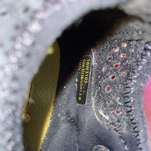 Vibram FiveFingers V-Run E38